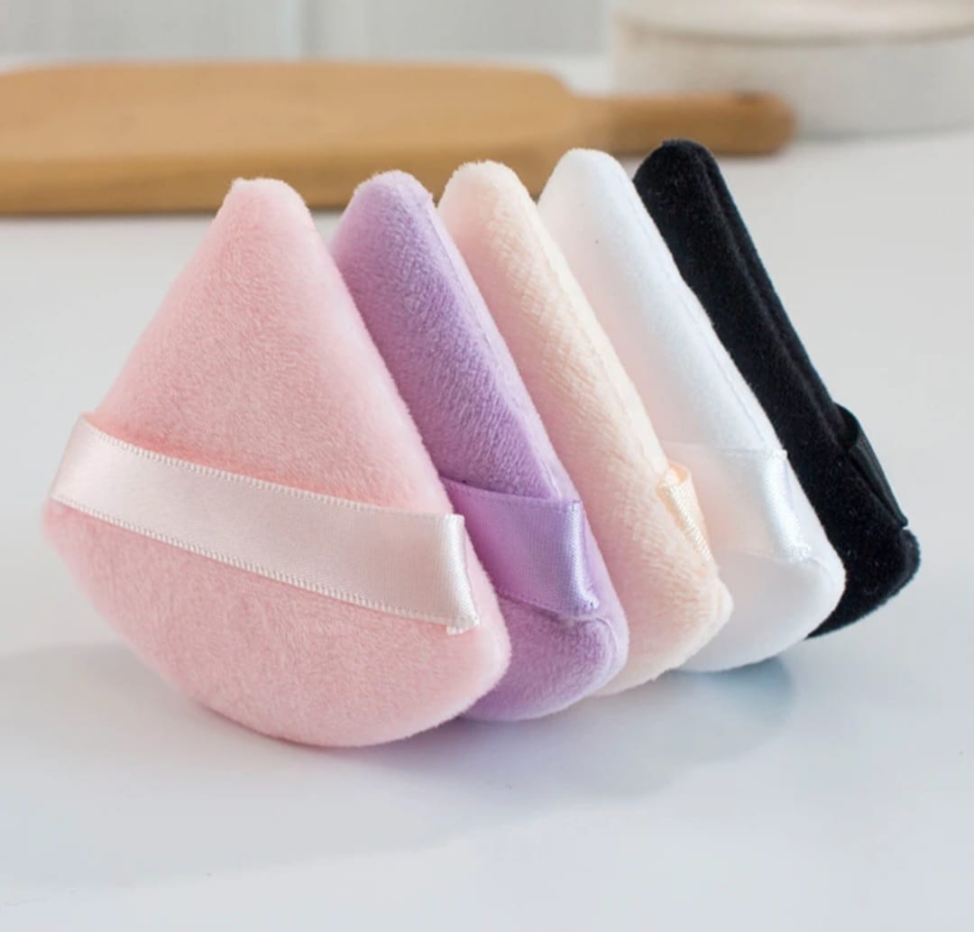 Triangular Powder Puff